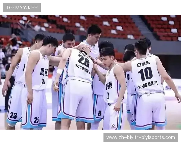 广东CBA篮球队明星球员盘点及表现