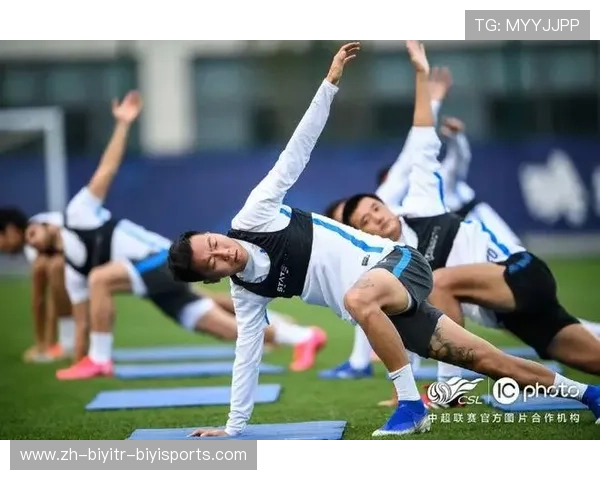 足球运动员的身体素质与体能训练 足球运动员的身体素质与体能训练